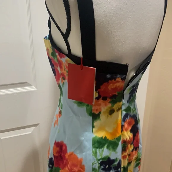 Carolina Herrera Dress - Picture 3 of 10